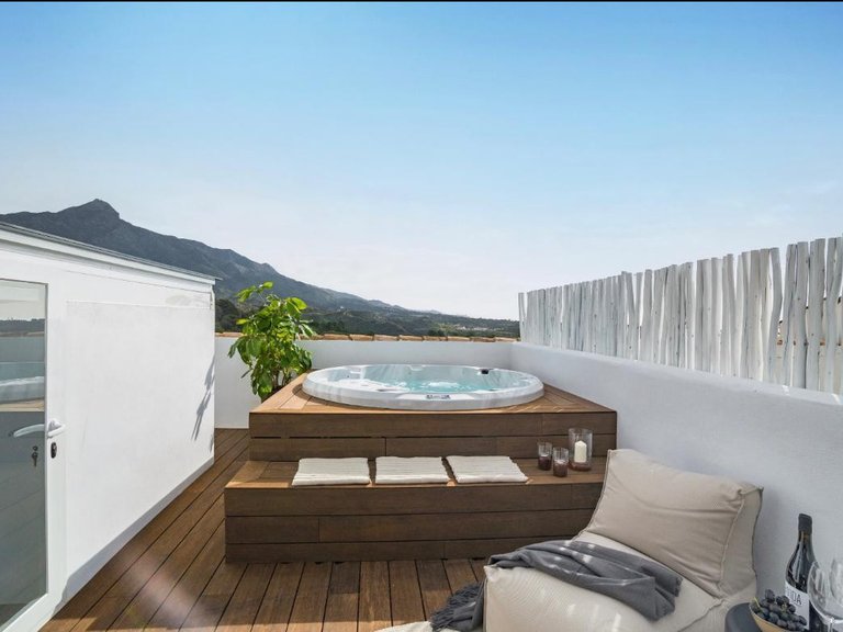 Town House for Sale in Marbella, Malaga 10