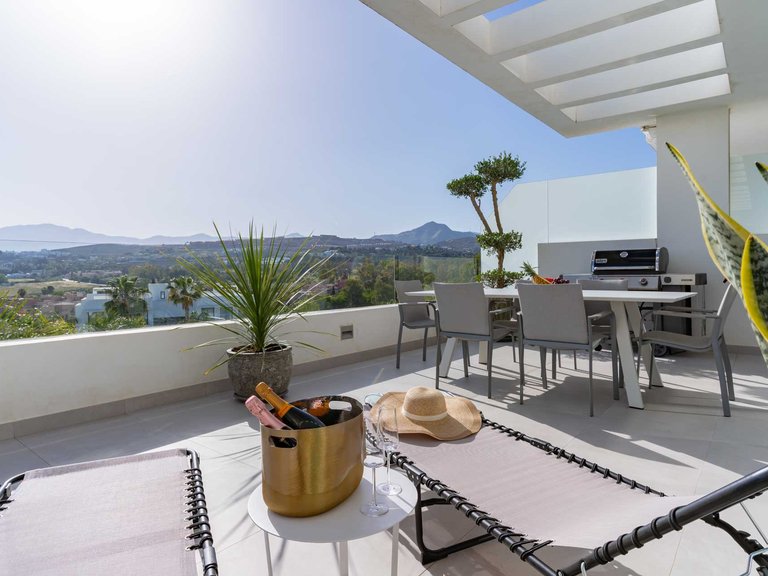 Apartment for Sale in Estepona, Malaga 3