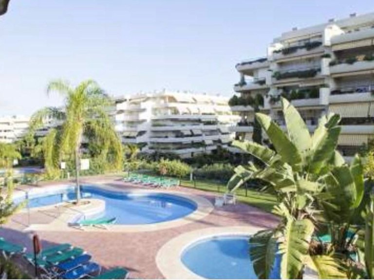 Apartment for Sale in San Pedro De Alcantara, Malaga 1