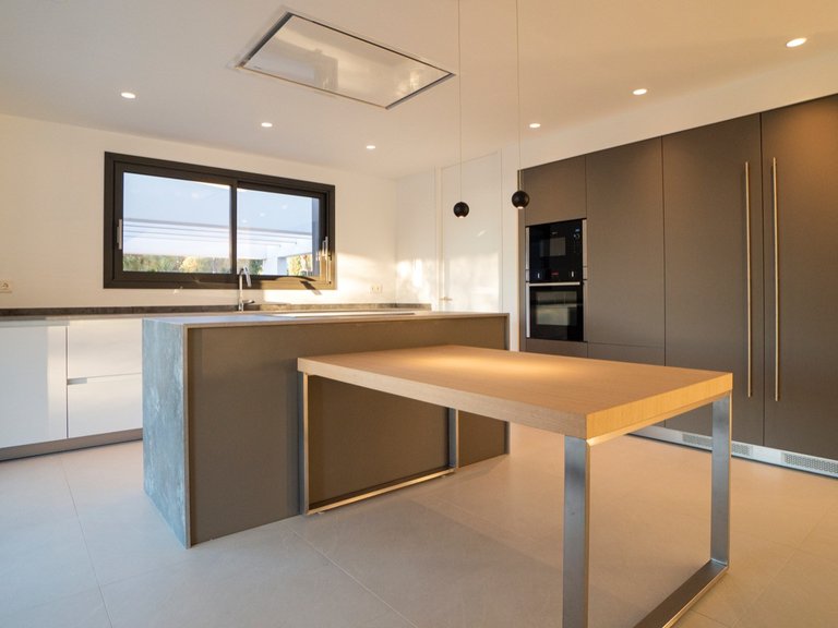 Villa for Sale in Benalmadena, Malaga 8