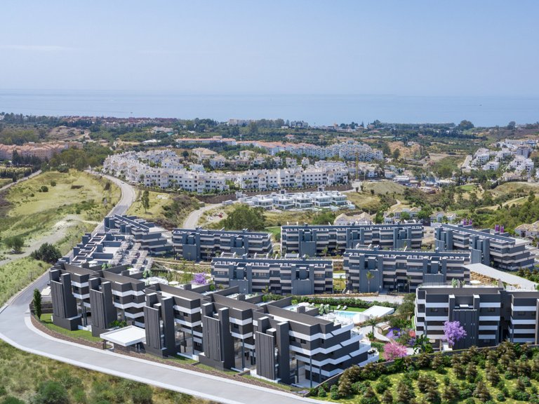 Apartment for Sale in Estepona, Malaga 1