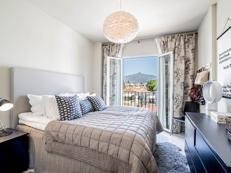 Penthouse for Sale in San Pedro De Alcantara, Malaga 9