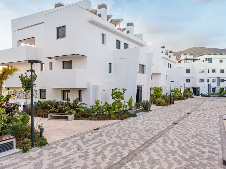 Apartment for Sale in Estepona, Malaga 27