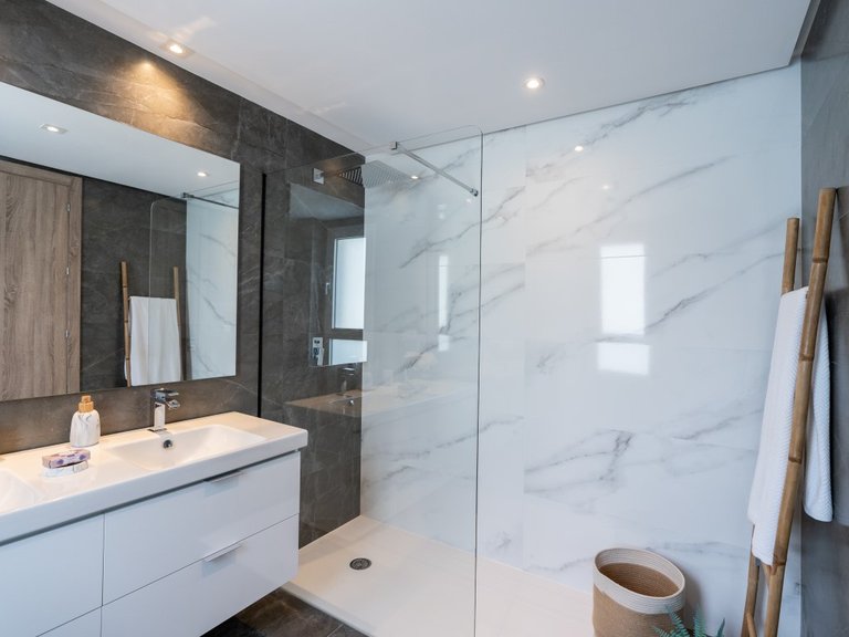 Apartment for Sale in Marbella, Malaga 9