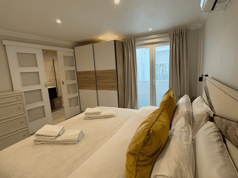 Apartment for Sale in Estepona, Malaga 8