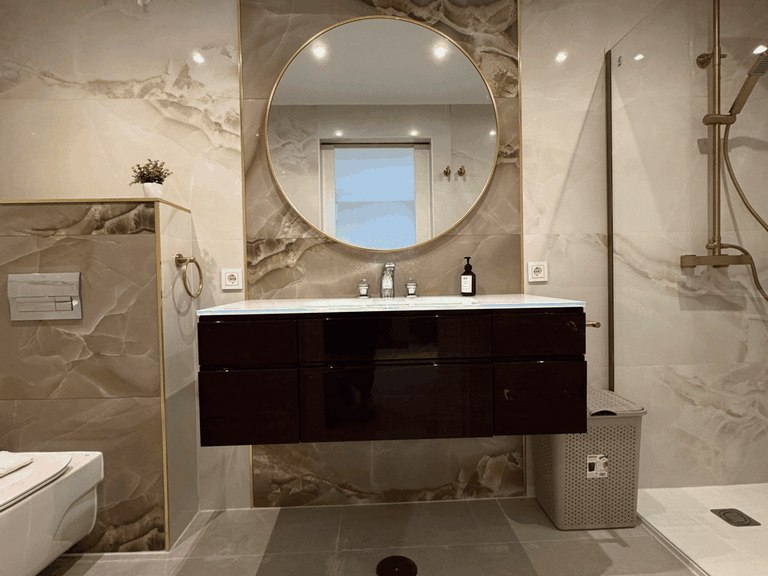 Apartment for Sale in Estepona, Malaga 11