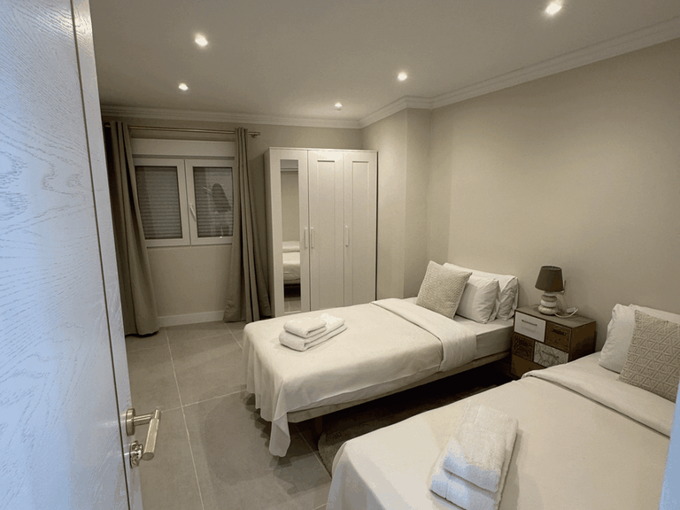 Apartment for Sale in Estepona, Malaga 10