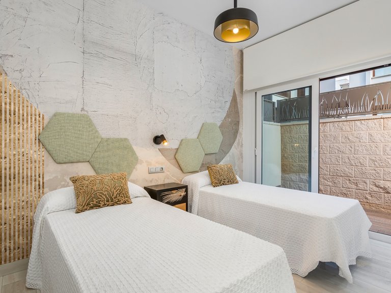 Villa for Sale in Los Montesinos, Alicante 12