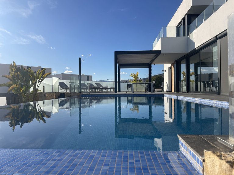 Villa for Sale in Finestrat, Alicante 4