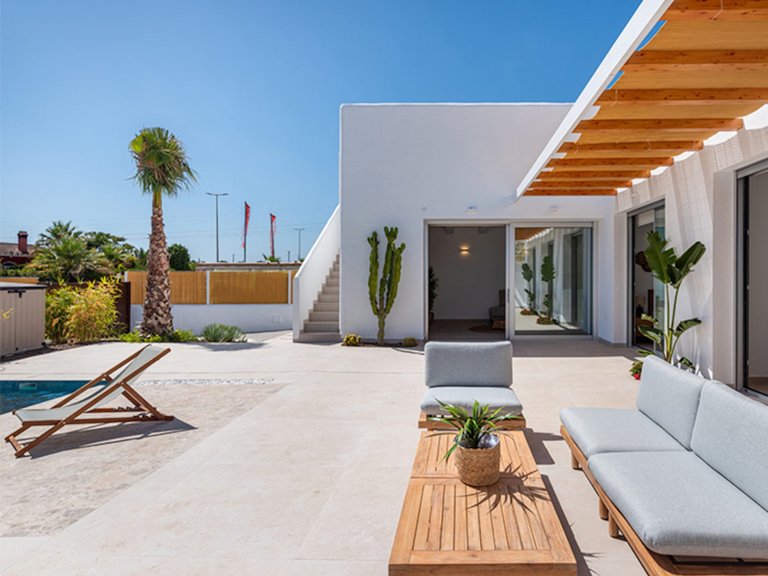 Villa for Sale in Dolores, Alicante 16