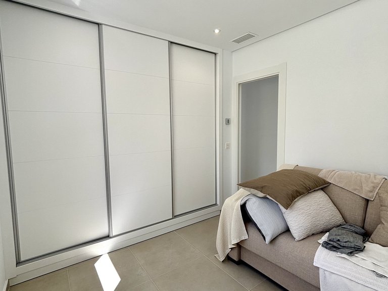 Villa for Sale in Benijofar, Alicante 14