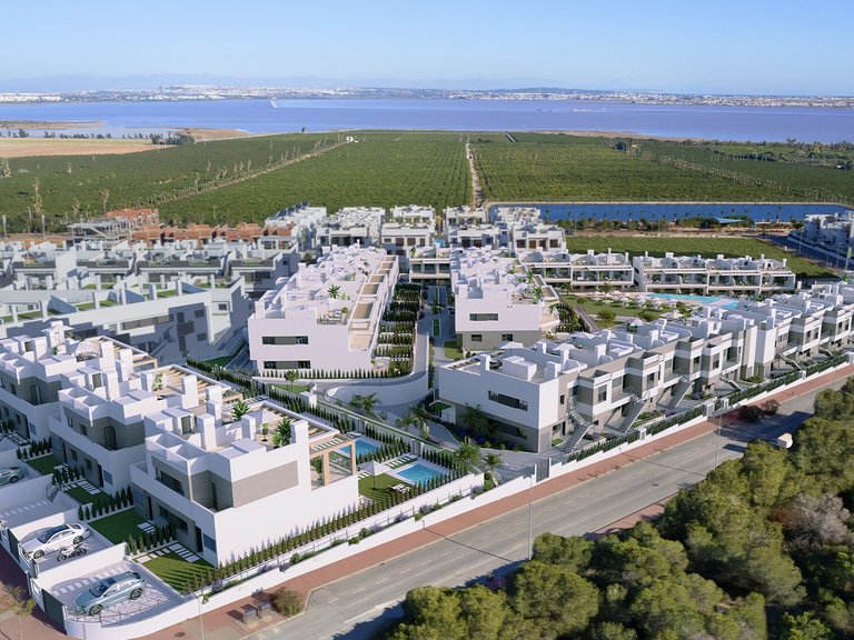 Apartment for Sale in Torrevieja, Alicante 1
