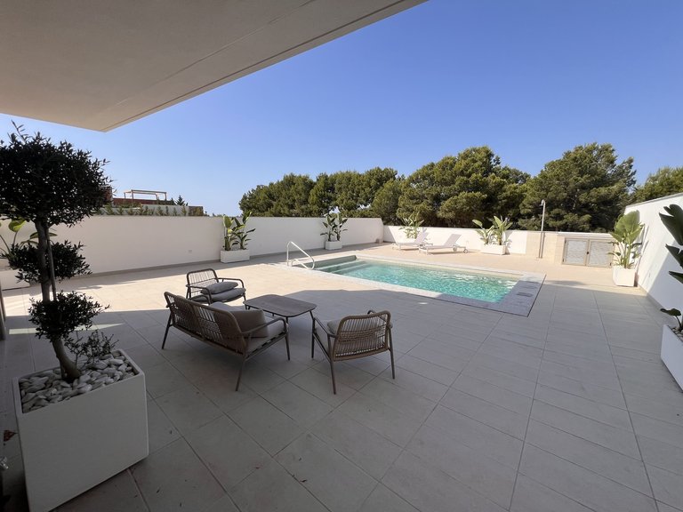 Villa for Sale in Pilar De La Horadada, Alicante 7