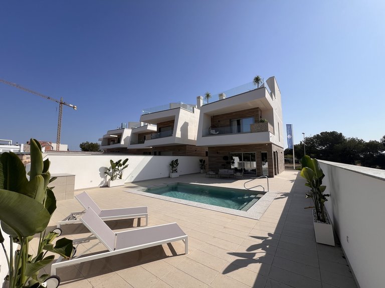 Villa for Sale in Pilar De La Horadada, Alicante 16