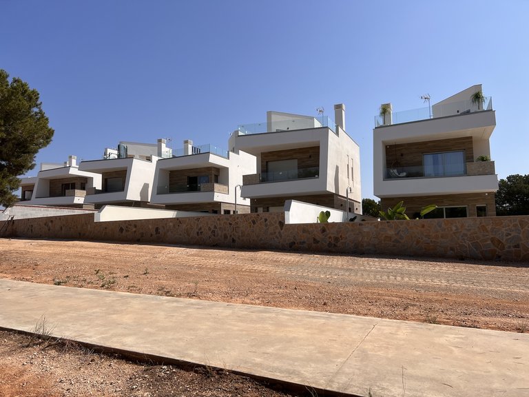 Villa for Sale in Pilar De La Horadada, Alicante 6