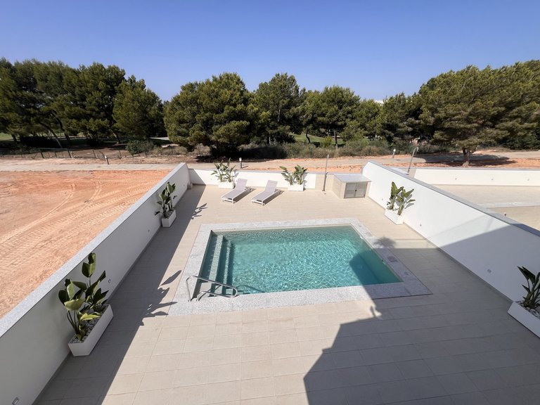 Villa for Sale in Pilar De La Horadada, Alicante 5
