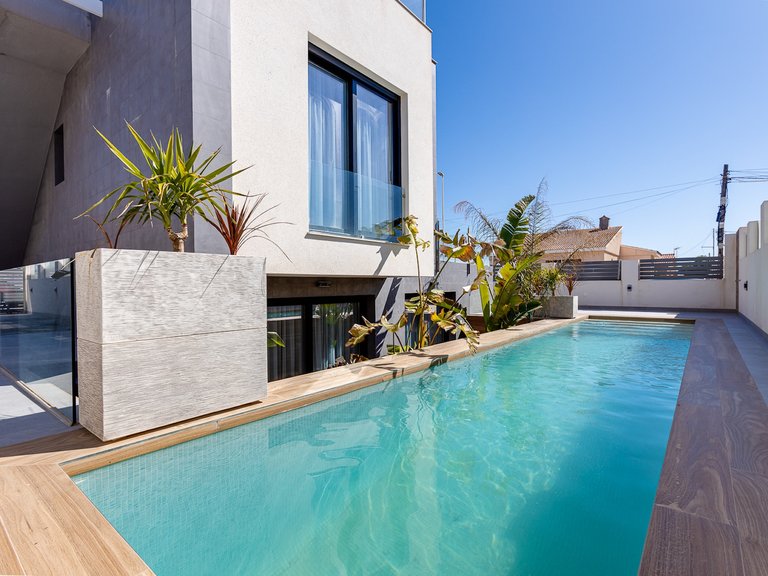 Villa for Sale in Torrevieja, Alicante 23