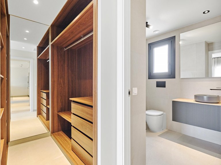 Penthouse for Sale in Torrevieja, Alicante 35