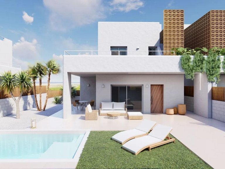 Villa for Sale in Pilar De La Horadada, Alicante 2