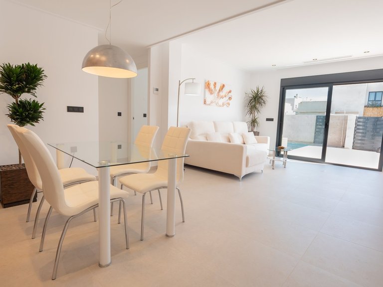 Villa for Sale in San Fulgencio, Alicante 2