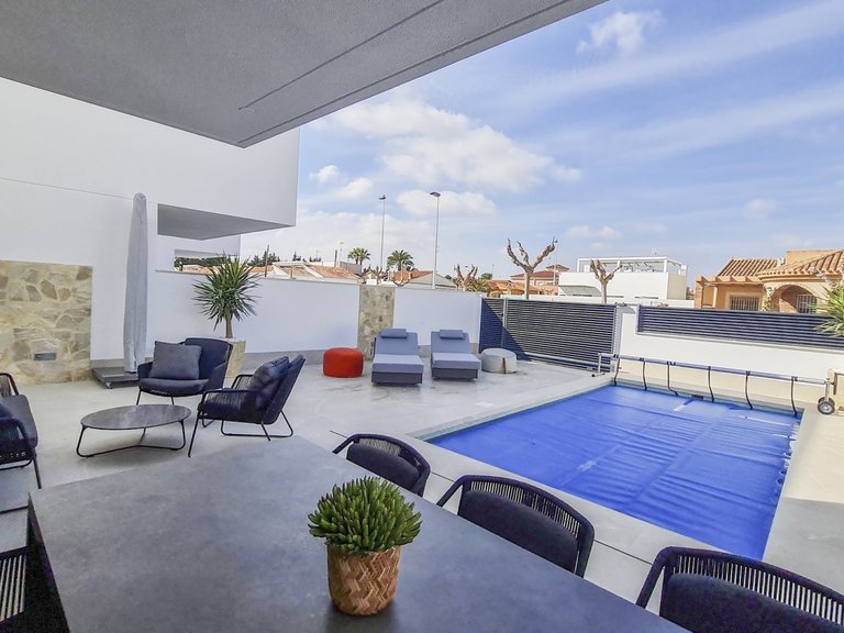 Villa for Sale in San Pedro Del Pinatar, Murcia 2