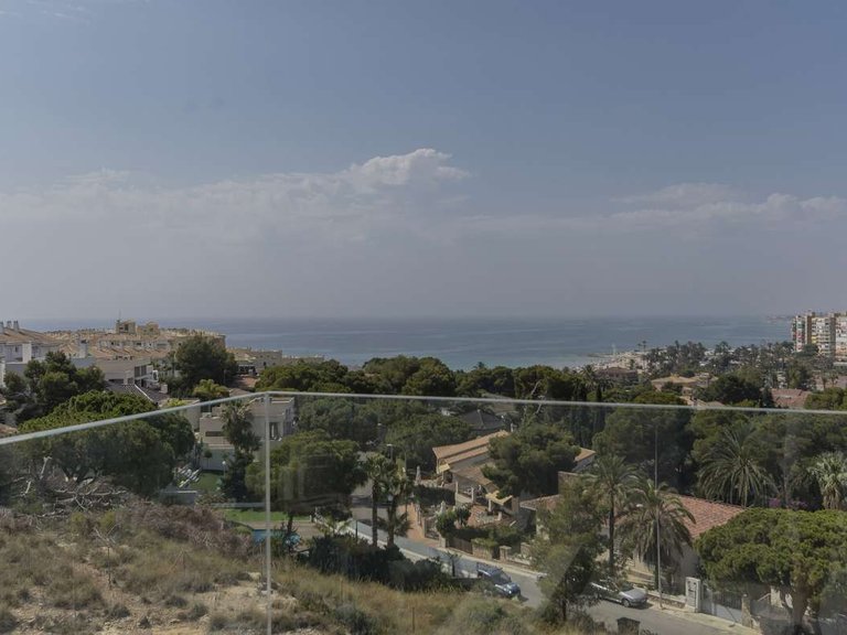 Villa for Sale in Orihuela Costa, Alicante 15