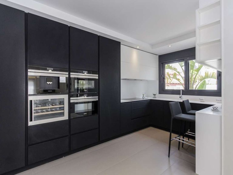 Villa for Sale in Orihuela Costa, Alicante 11