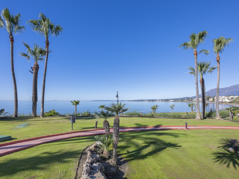 Town House for Sale in Cabo Bermejo, Estepona, Malaga 31