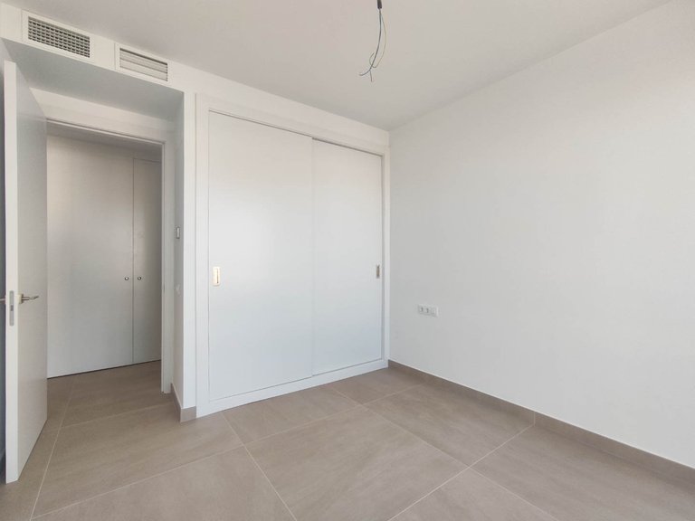 Penthouse for Sale in Arroyo de Enmedio, Estepona, Malaga 22