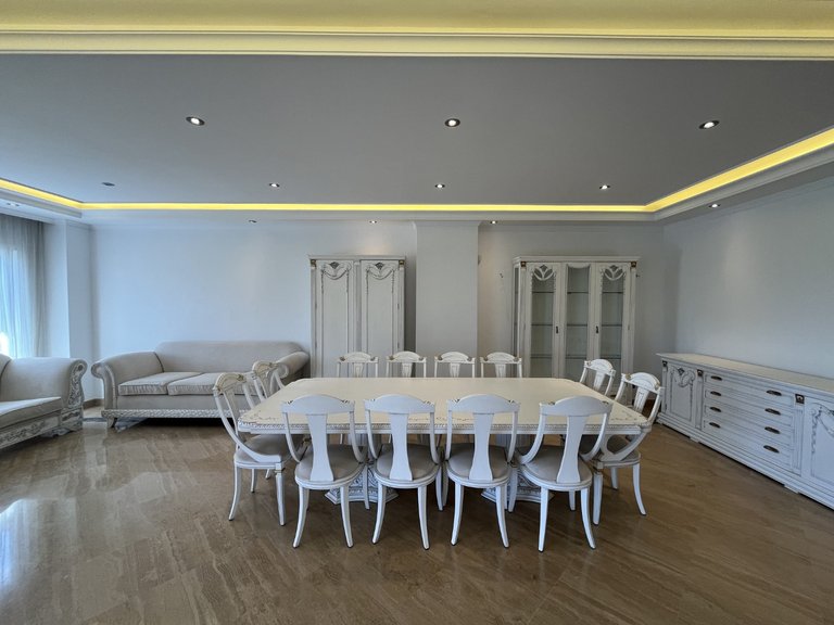 Penthouse for Sale in El Embrujo Banús, Marbella, Malaga 11