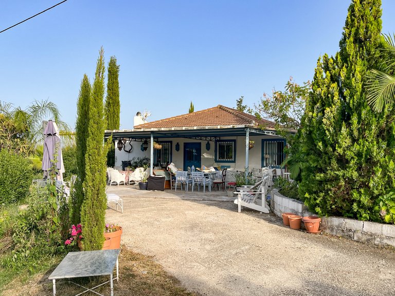 Country House for Sale in Guaro, Malaga 1