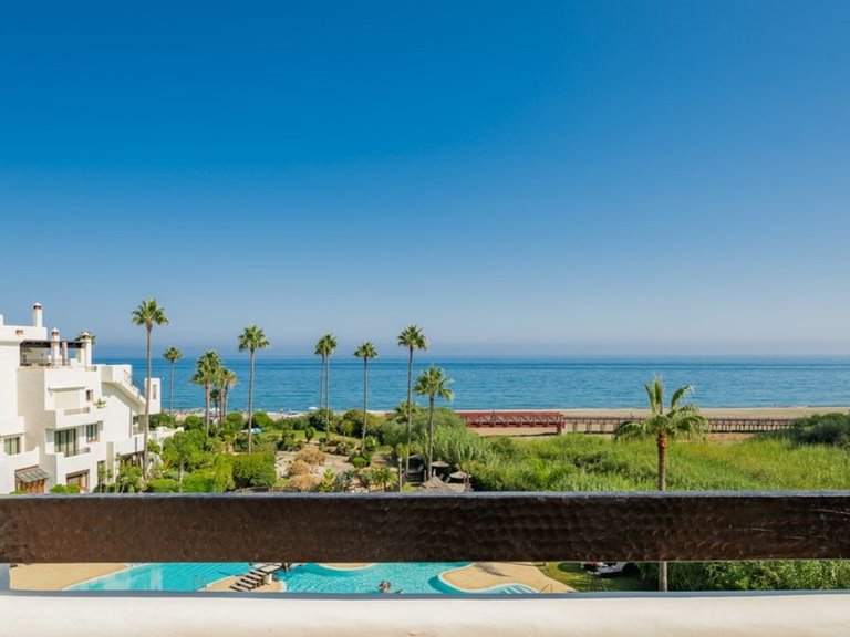 Penthouse for Sale in Bahía del Velerín, Estepona, Malaga 12