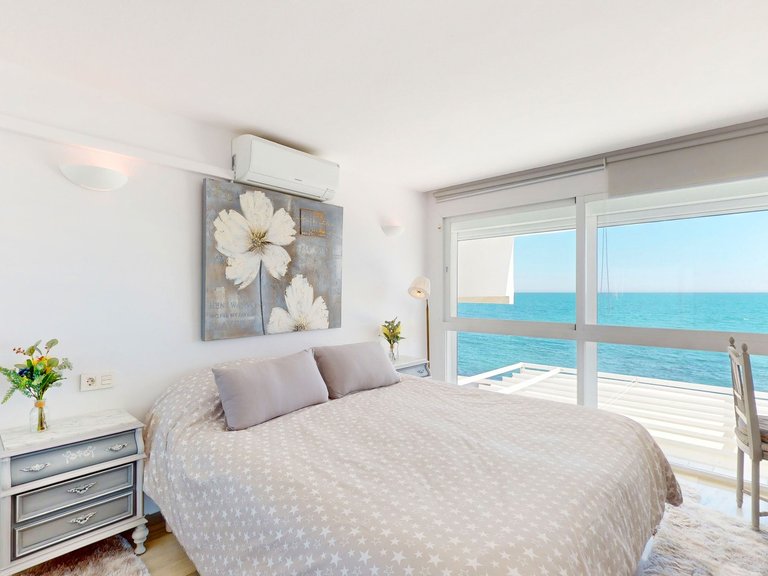 Town House for Sale in Bahia Dorada, Estepona, Malaga 4