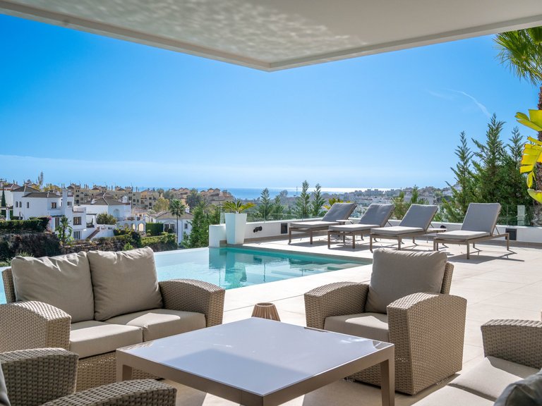Apartment for Sale  in Estepona, Malaga 4