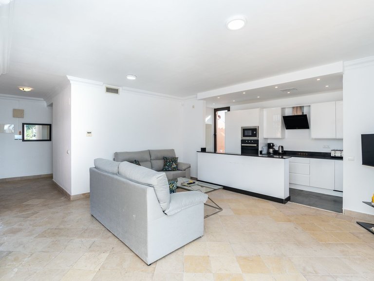 Apartment for Sale  in Estepona, Malaga 4