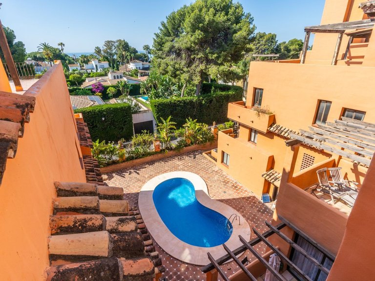 Apartment for Sale  in Estepona, Malaga 1