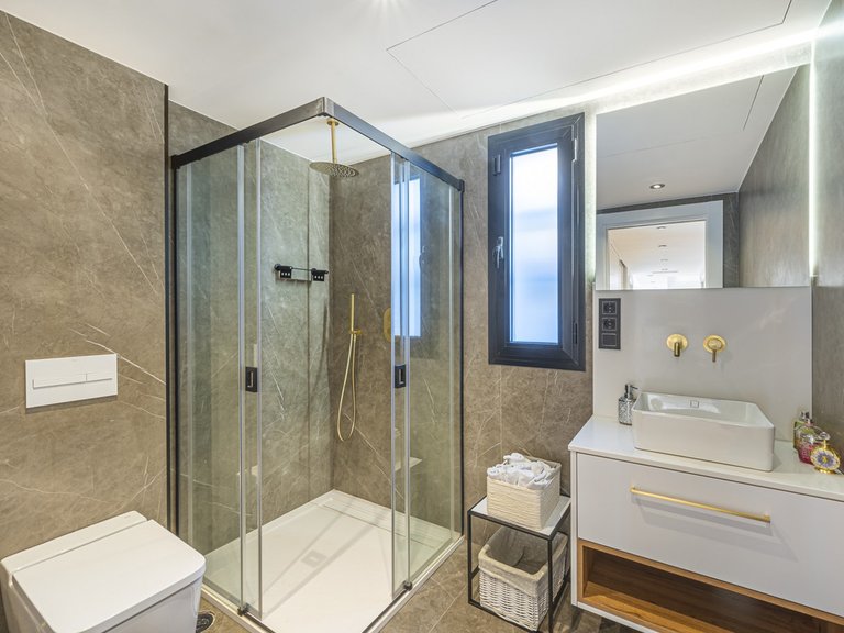 Apartment for Sale  in Marbella, Malaga 32
