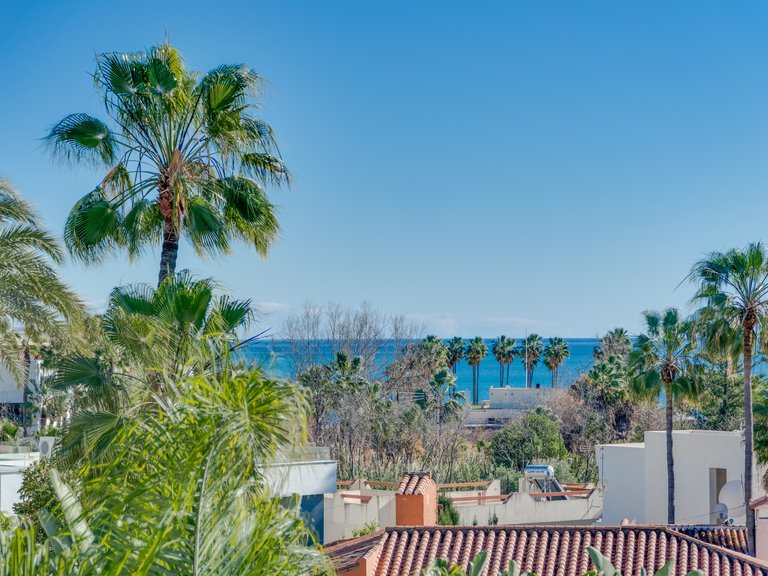 Apartment for Sale  in Estepona, Malaga 32