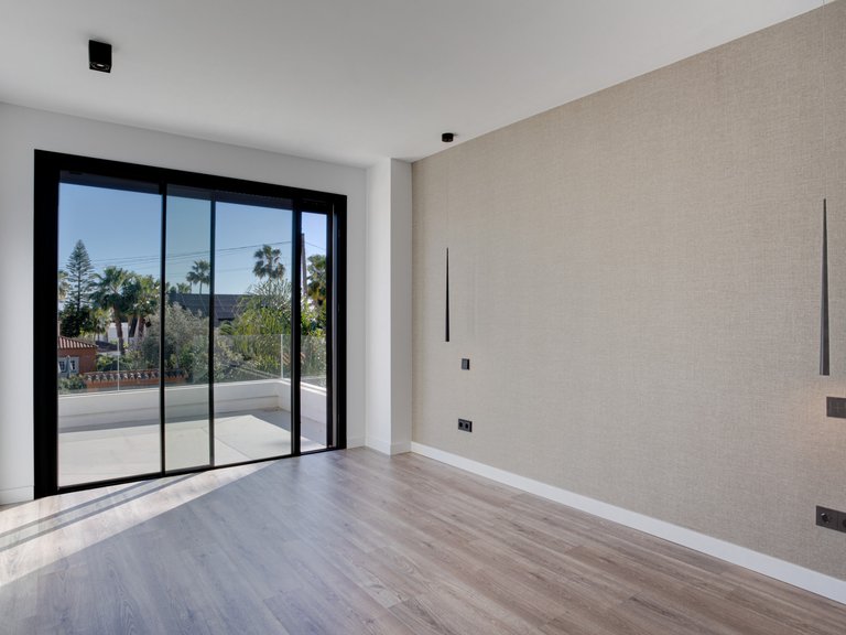Apartment for Sale  in Estepona, Malaga 10