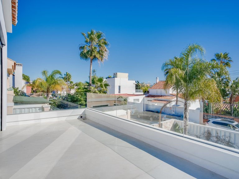 Apartment for Sale  in Estepona, Malaga 13