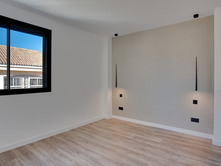 Apartment for Sale  in Estepona, Malaga 20