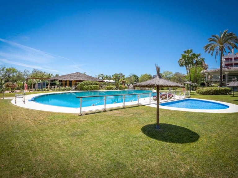 Apartment for Sale  in Estepona, Malaga 17