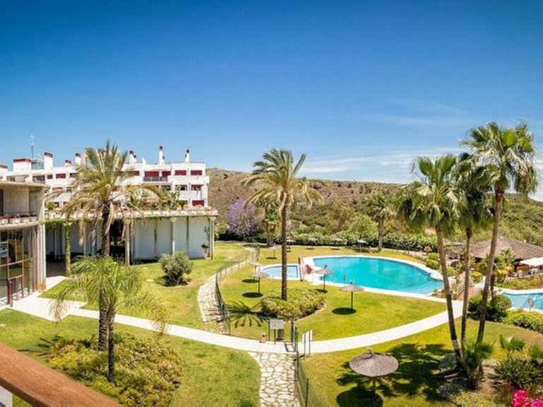 Apartment for Sale  in Estepona, Malaga 19