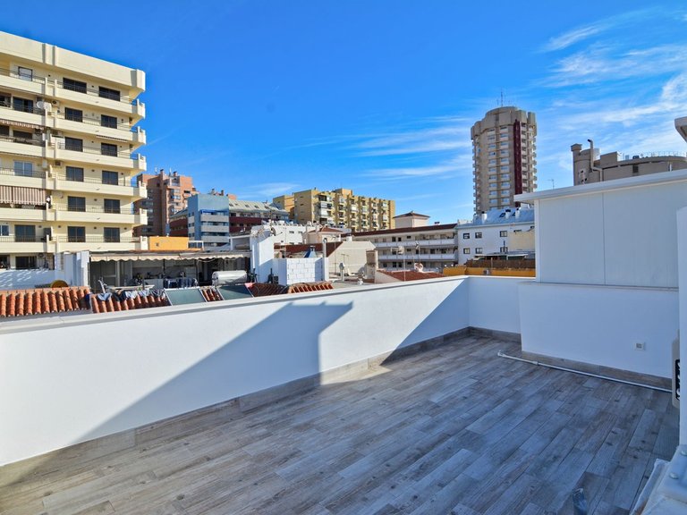 Apartment for Sale  in Fuengirola, Malaga 2