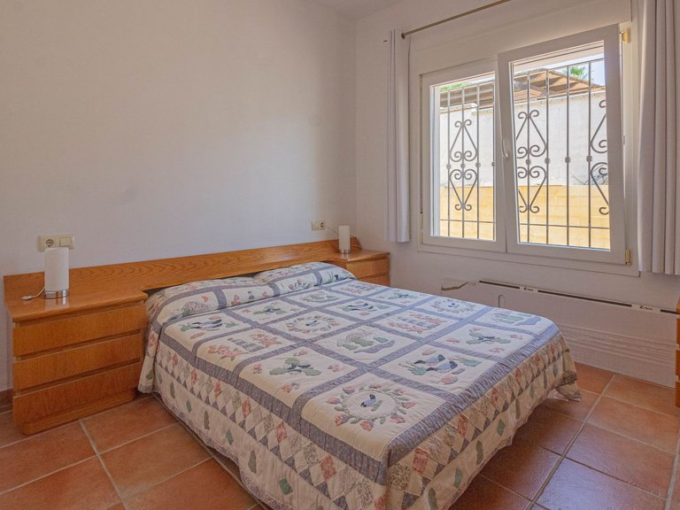 Apartment for Sale  in Pueblo Nuevo De Guadiaro, Cadiz 19