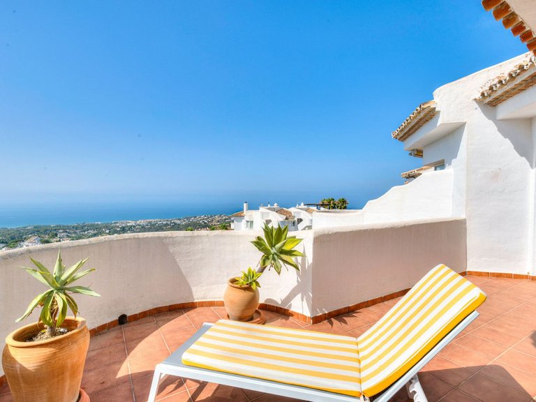 Apartment for Sale  in Mijas Costa, Malaga 1