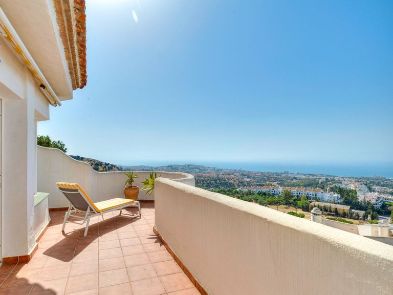 Apartment for Sale  in Mijas Costa, Malaga 2