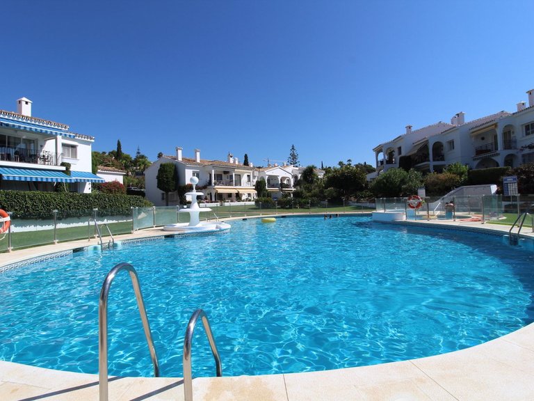 Apartment for Sale  in Estepona, Malaga 4