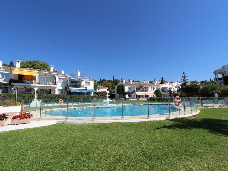 Apartment for Sale  in Estepona, Malaga 5