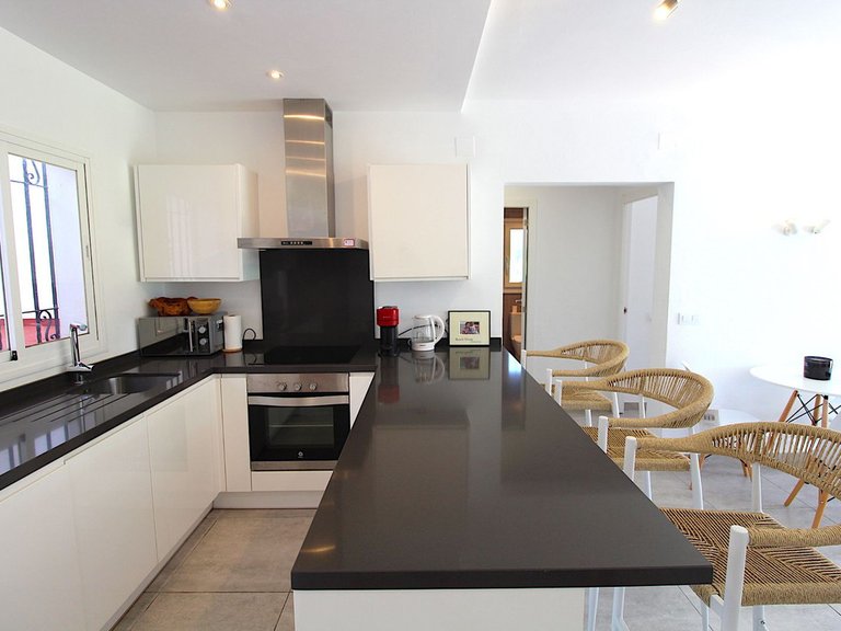 Apartment for Sale  in Estepona, Malaga 11